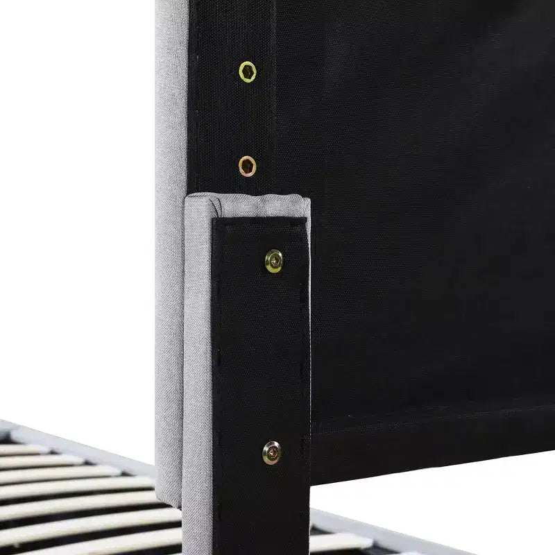 Lit plateforme capitonné King Size avec système de rangement sous le lit