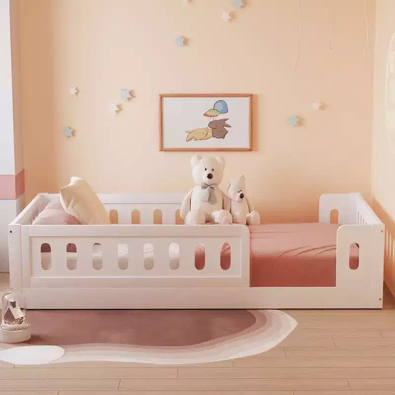 Lit plateforme au ras du sol double pour enfants, cadre de lit plateforme Montessori en bois avec barrière de sécurité pour enfant
